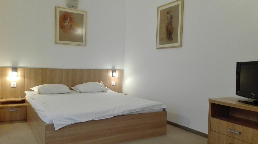 Ajax Boutique Apart Hotel Sofia Exteriör bild