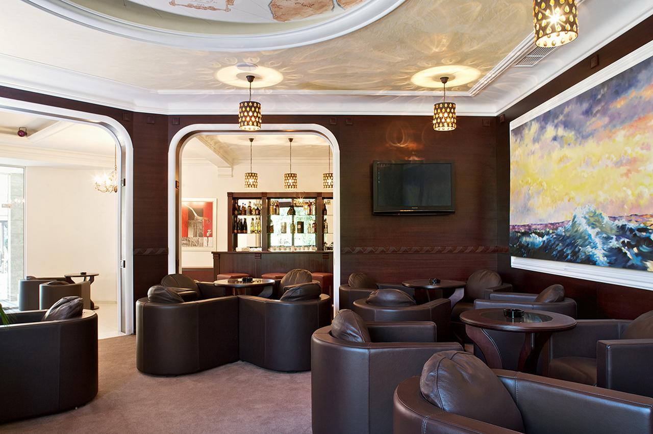 Ajax Boutique Apart Hotel Sofia Exteriör bild