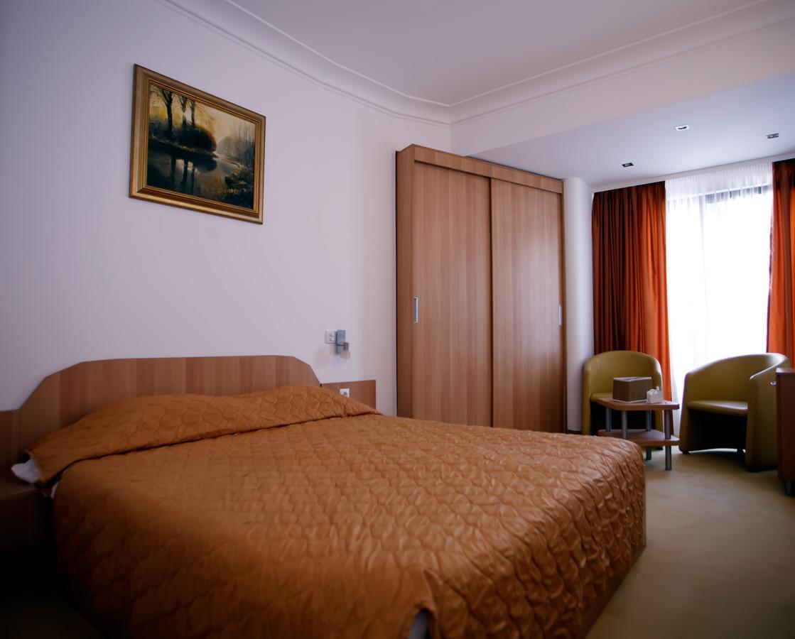 Ajax Boutique Apart Hotel Sofia Exteriör bild